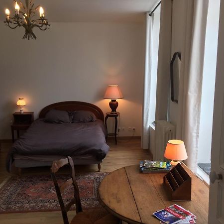 Chambre D'Hote Du Quai Rimbaud Charleville-Mézières Eksteriør billede