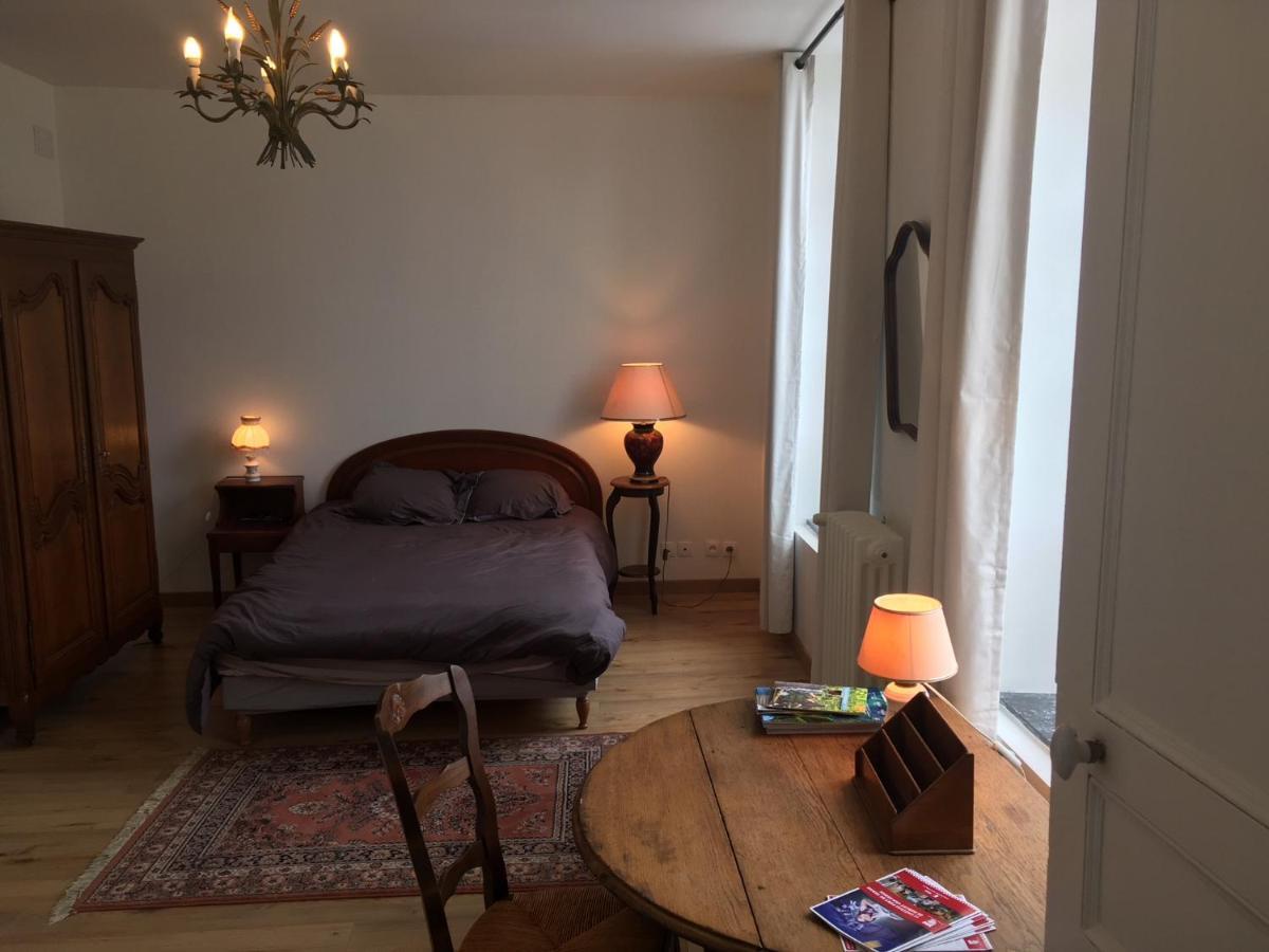 Chambre D'Hote Du Quai Rimbaud Charleville-Mézières Eksteriør billede