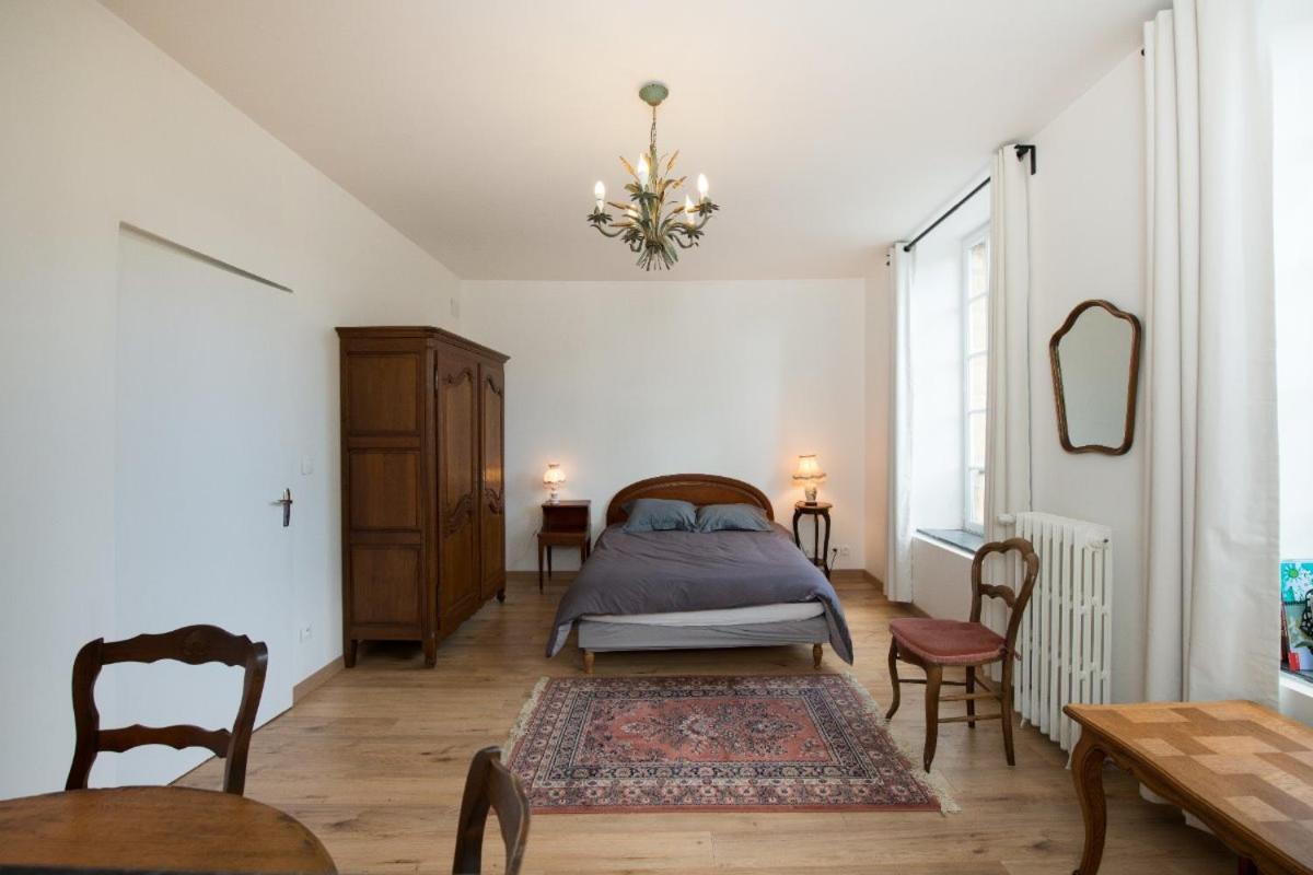 Chambre D'Hote Du Quai Rimbaud Charleville-Mézières Eksteriør billede